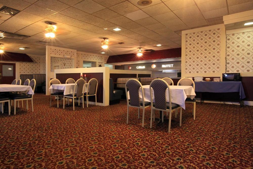 Americas Best Value Inn Newton Restaurant photo